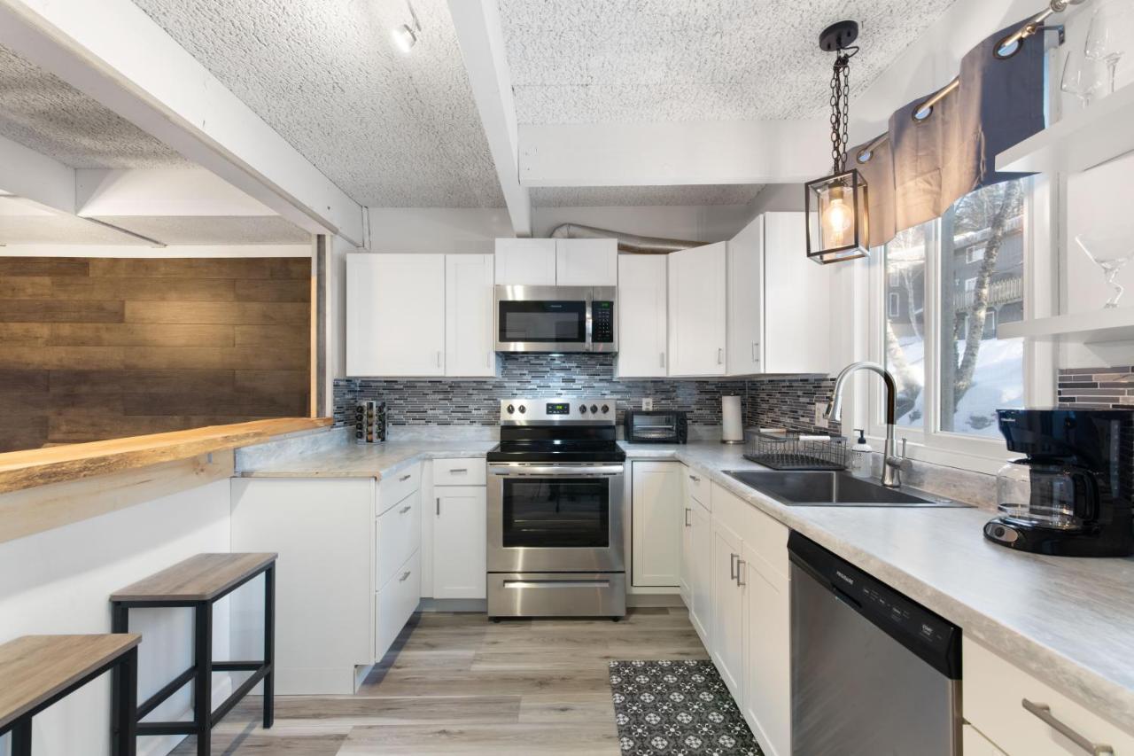 Vermont Getaway! Newly Renovated! Stratton Valley Eksteriør billede